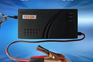 汽车电瓶是多少伏的，汽车电瓶一般是多少伏和多少安
